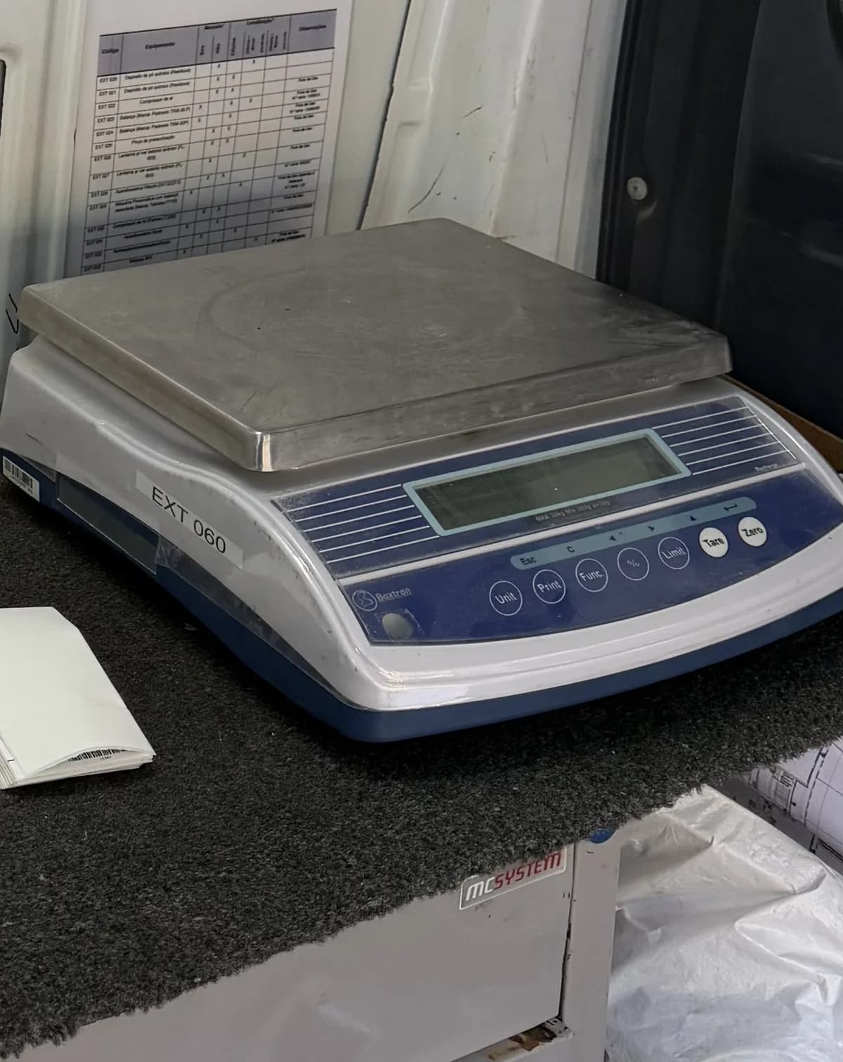 Equipamento de trabalho na viatura Medisigma